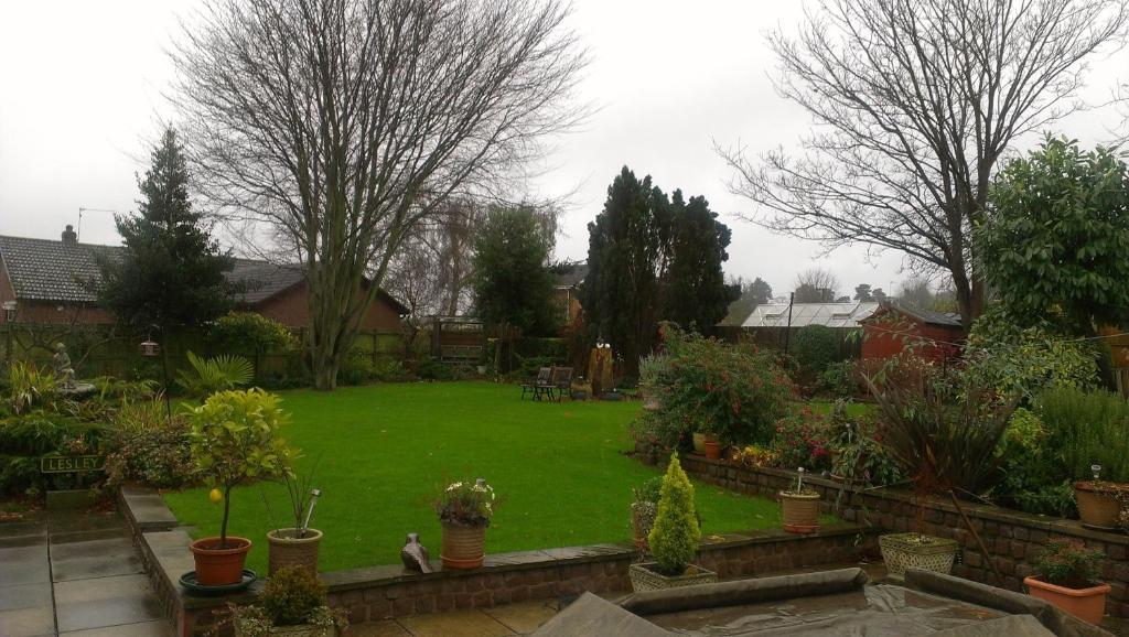 Drayton  St Edmundsbury B&B מראה חיצוני תמונה